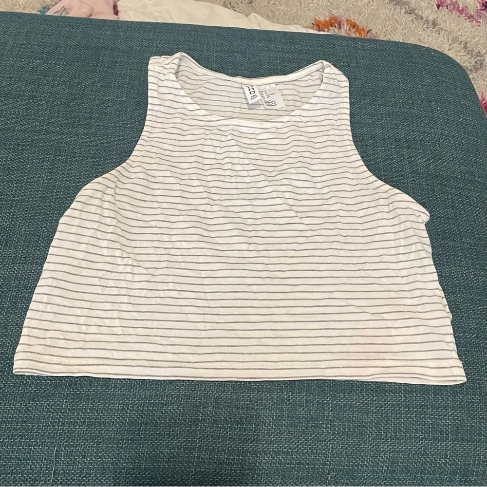 H&M crop top